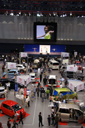 1104motorshow1.jpg