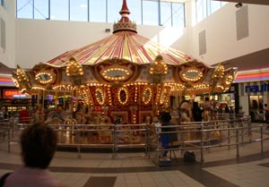 20061027outlet3.jpg