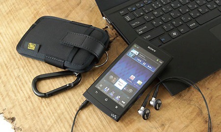 20111208walkmanzcase