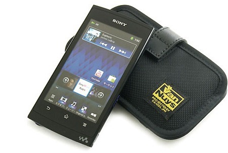 20111208walkmanzcase21