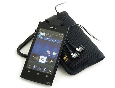 20111208walkmanzcase8