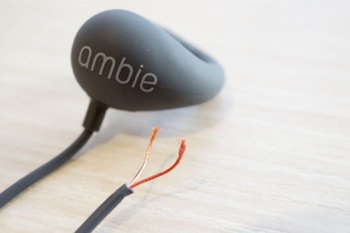 ambie “colors” に新色「Baby Pink」「Mocha 」4月25日発売