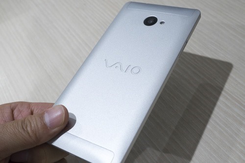 Vaio Phone Bizがやってきた 1stインプレッション 店長のつぶやき日記ハイパぁ 2