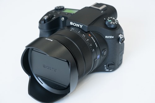 DSC-RX10M3