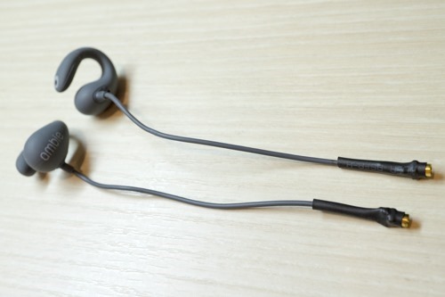 日常的にゆるーく音楽を聴きたい人向けのイヤホン「ambie」が